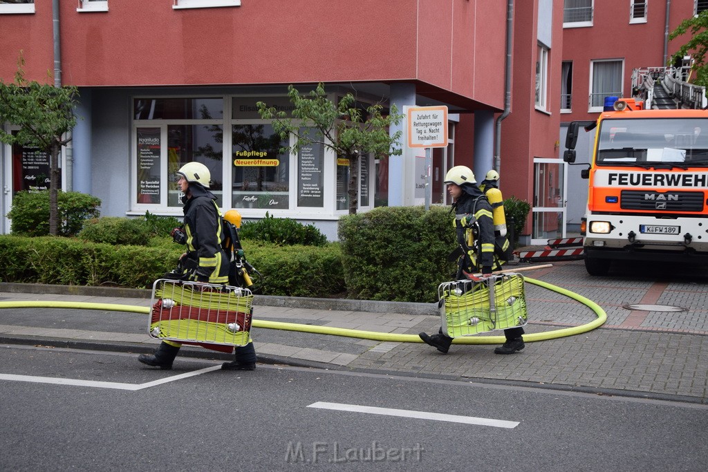 Feuer 2 Y Koeln Muelheim Elisabeth Breuerstr P36.JPG - Miklos Laubert